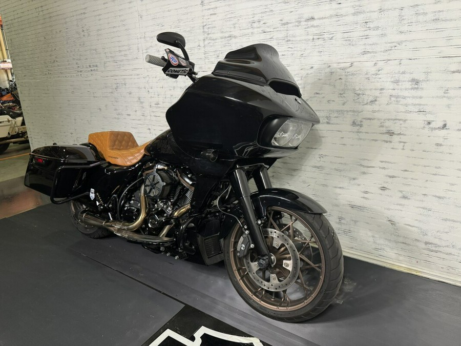 2022 Harley-Davidson Road Glide w/ Stage 2 Engine, T-Bars, and MORE!