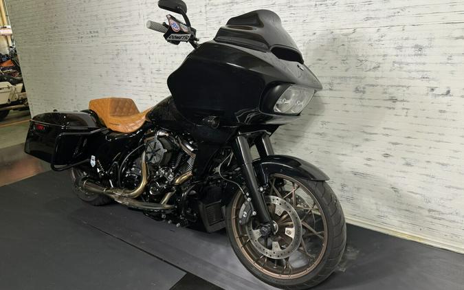 2022 Harley-Davidson Road Glide w/ Stage 2 Engine, T-Bars, and MORE!