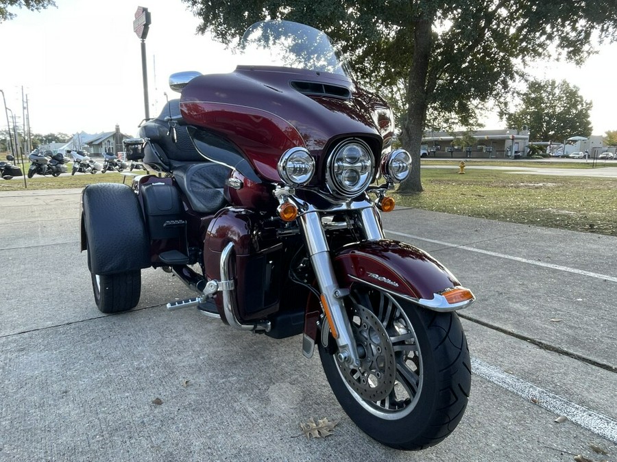 FLHTCUTG 2017 Tri Glide® Ultra