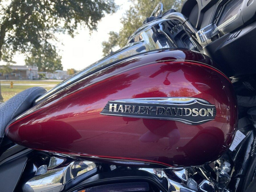 FLHTCUTG 2017 Tri Glide® Ultra