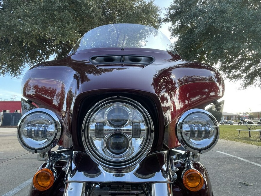FLHTCUTG 2017 Tri Glide® Ultra