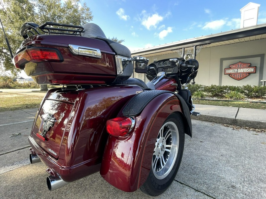 FLHTCUTG 2017 Tri Glide® Ultra