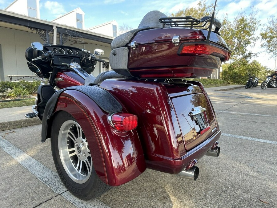 FLHTCUTG 2017 Tri Glide® Ultra