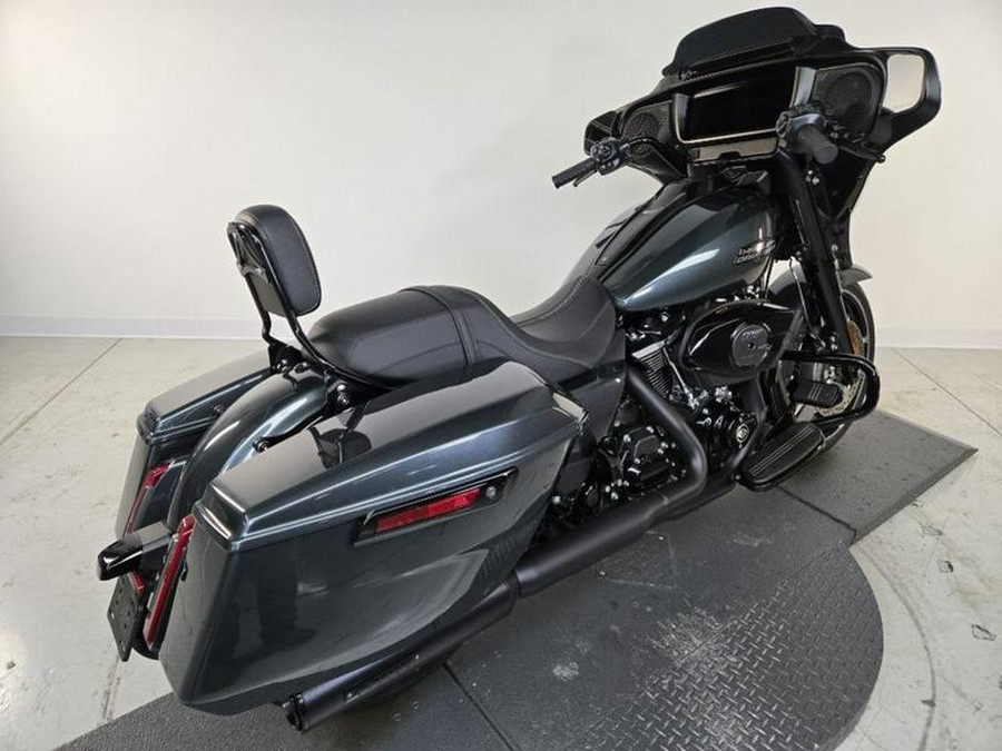 2025 Harley-Davidson® FLHX - Street Glide®