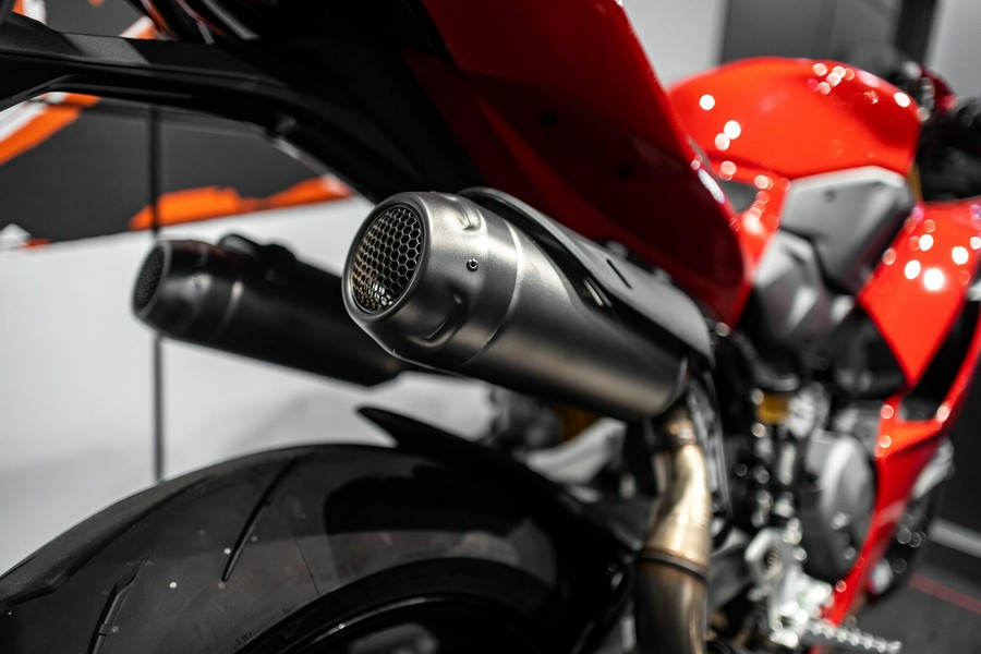 2026 Ducati Panigale V2S