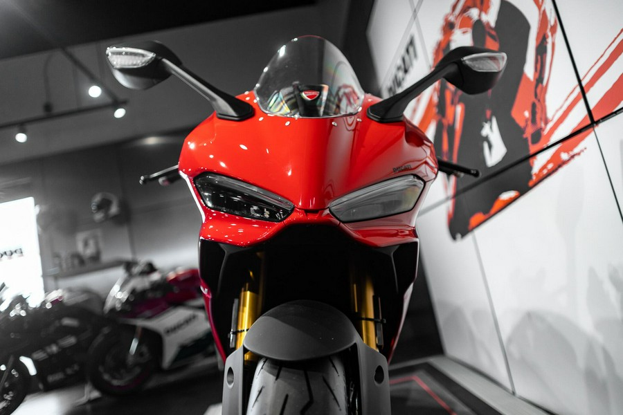 2026 Ducati Panigale V2S