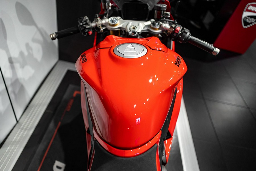 2026 Ducati Panigale V2S