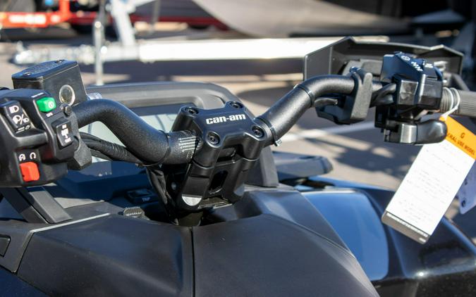 2026 CAN-AM OUTLANDER MAX 6X6 BACKCOUNTRY 1000R