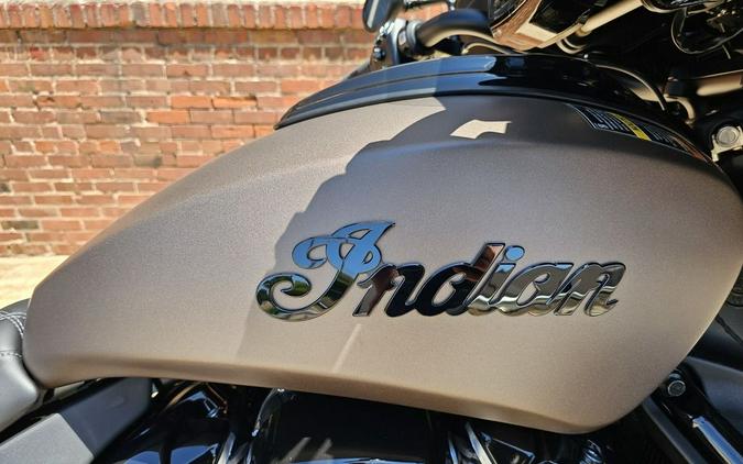 2025 Indian Motorcycle® Roadmaster® PowerPlus Dark Horse®