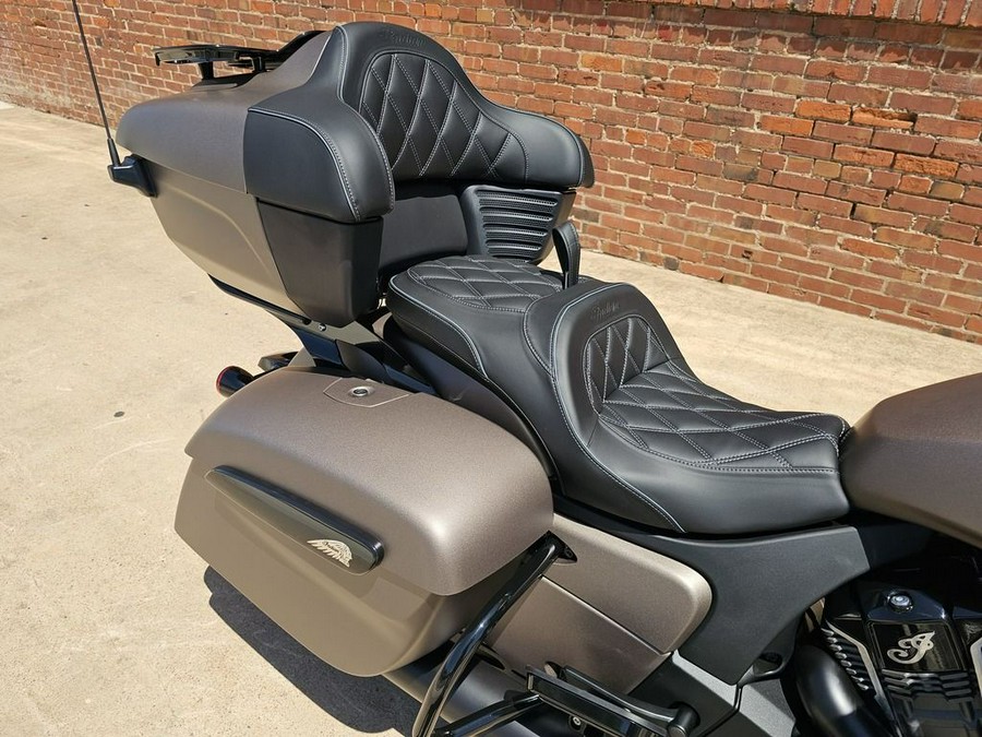 2025 Indian Motorcycle® Roadmaster® PowerPlus Dark Horse®
