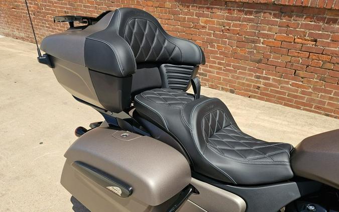 2025 Indian Motorcycle® Roadmaster® PowerPlus Dark Horse®