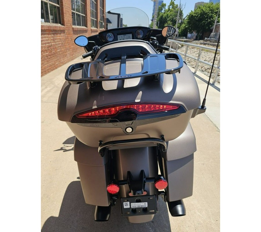2025 Indian Motorcycle® Roadmaster® PowerPlus Dark Horse®