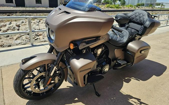 2025 Indian Motorcycle® Roadmaster® PowerPlus Dark Horse®