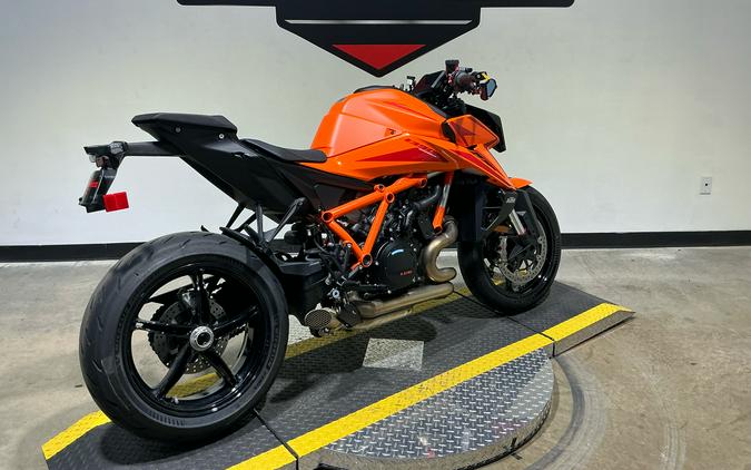 2024 KTM 1390 Super Duke R EVO