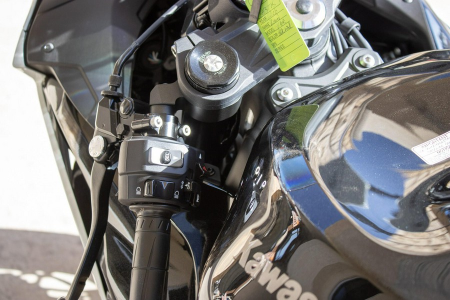 2026 KAWASAKI NINJA ZX-6R ABS