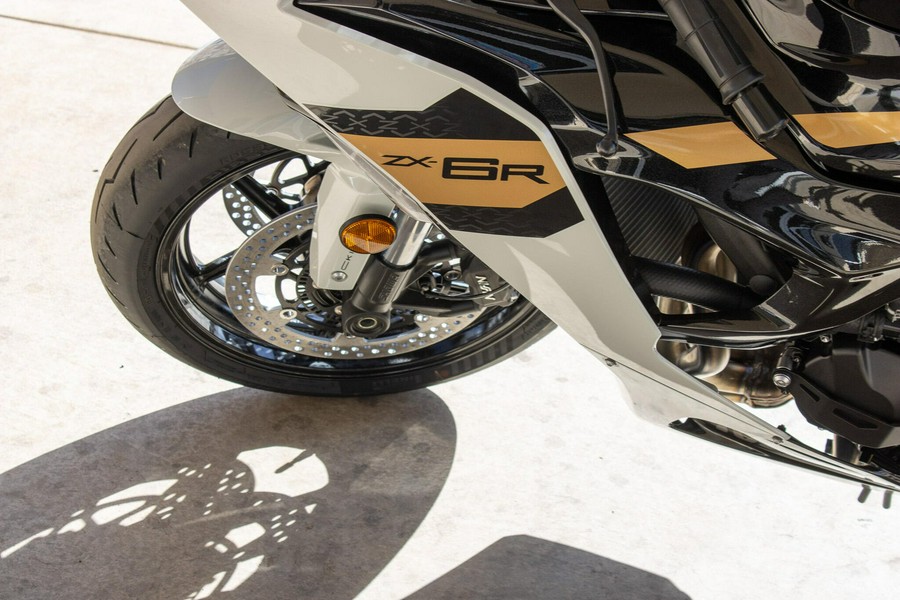 2026 KAWASAKI NINJA ZX-6R ABS