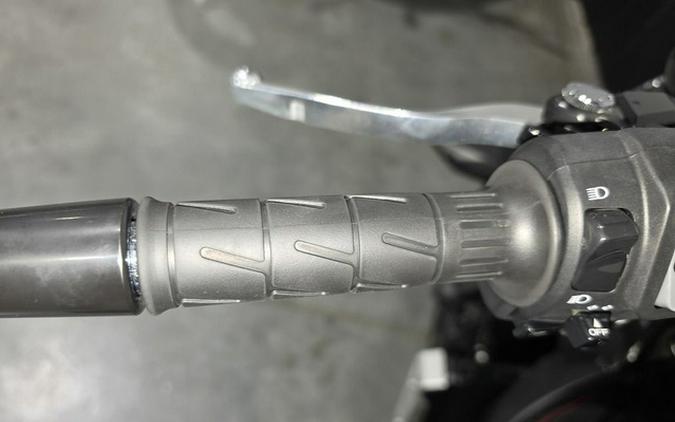2024 Kawasaki Z900RS ABS