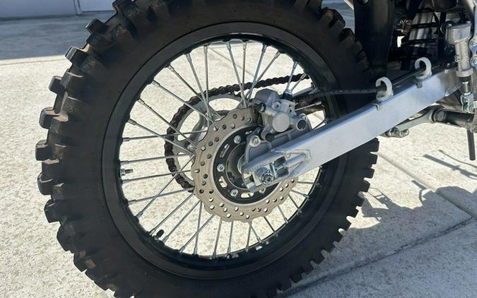 2025 Kawasaki KLX 230R S