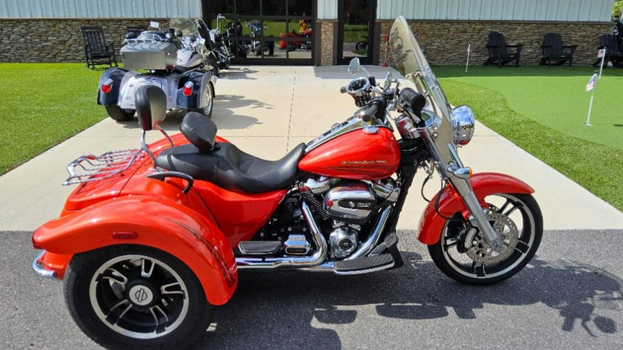 2017 Harley-Davidson Freewheeler