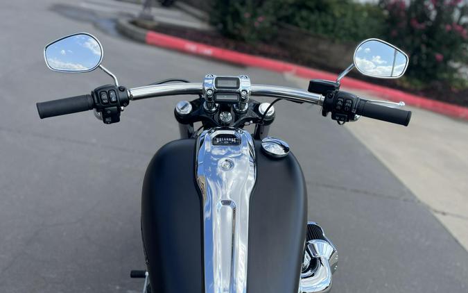 2023 Harley-Davidson® FXBR Breakout® Black Denim 067703