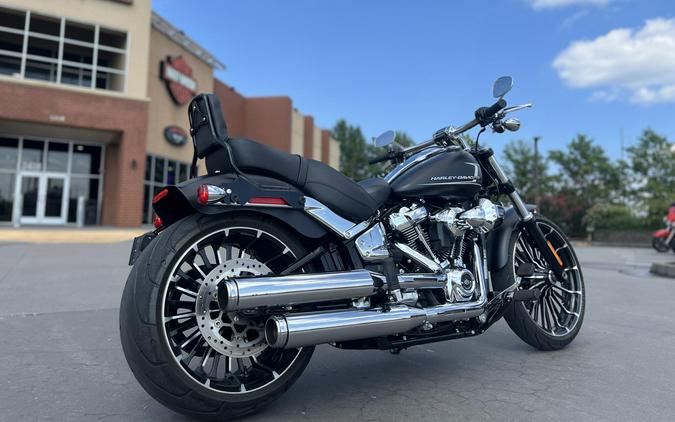 2023 Harley-Davidson® FXBR Breakout® Black Denim 067703