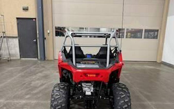 2026 Polaris RZR 200 EFI Z26HCA18A7