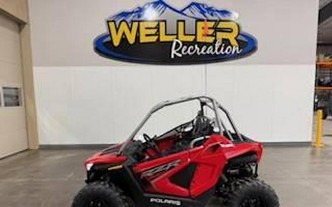 2026 Polaris RZR 200 EFI Z26HCA18A7