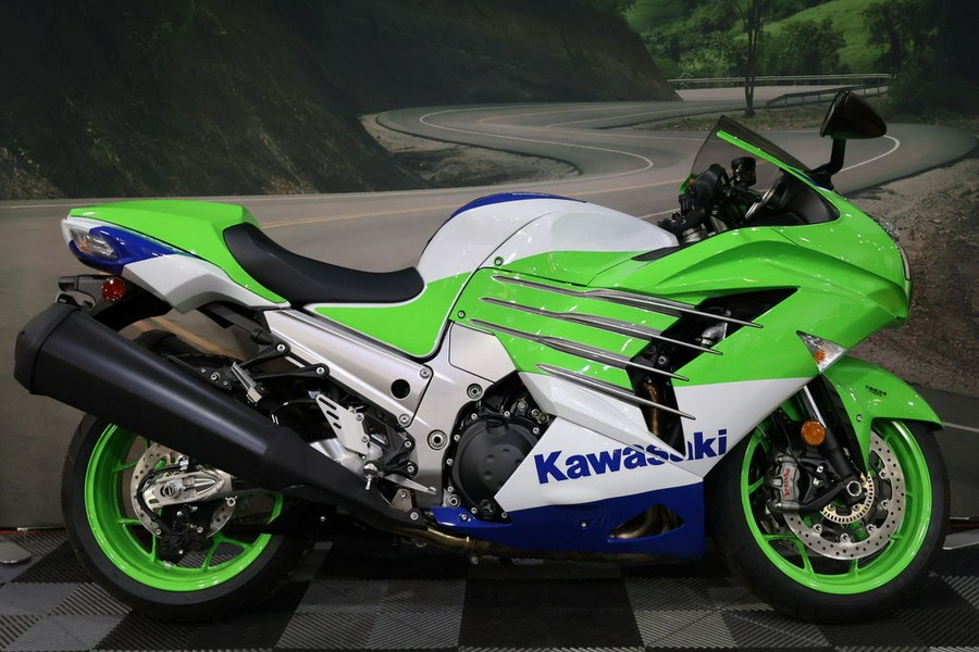 2024 Kawasaki Ninja® ZX™-14R 40th Anniversary Edition ABS