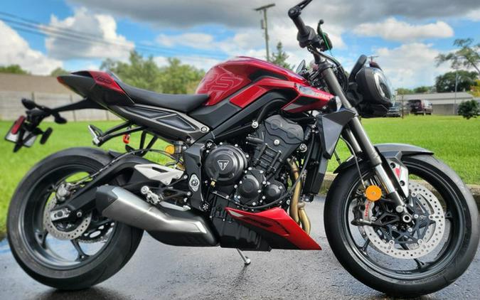 2024 Triumph Street Triple 765 RS Carnival Red RS