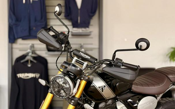 2025 Triumph Scrambler 400 X