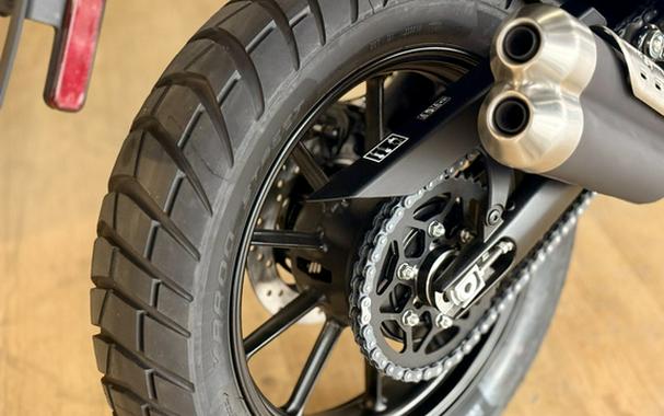 2025 Triumph Scrambler 400 X