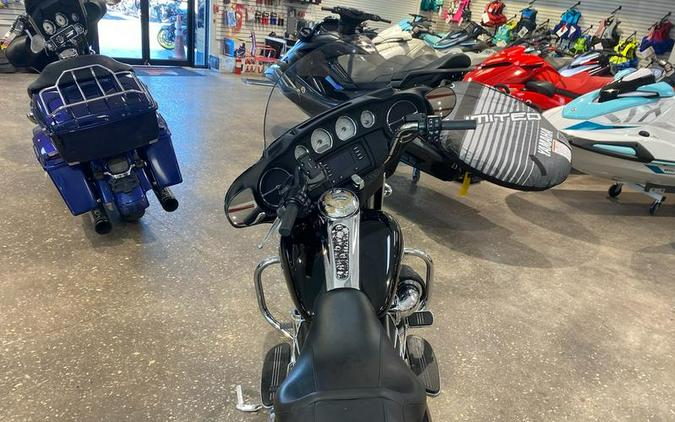 2014 Harley-Davidson® Street Glide Base