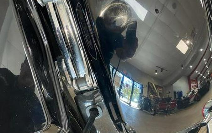 2014 Harley-Davidson® Street Glide Base