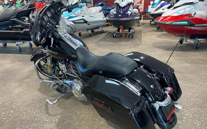 2014 Harley-Davidson® Street Glide Base