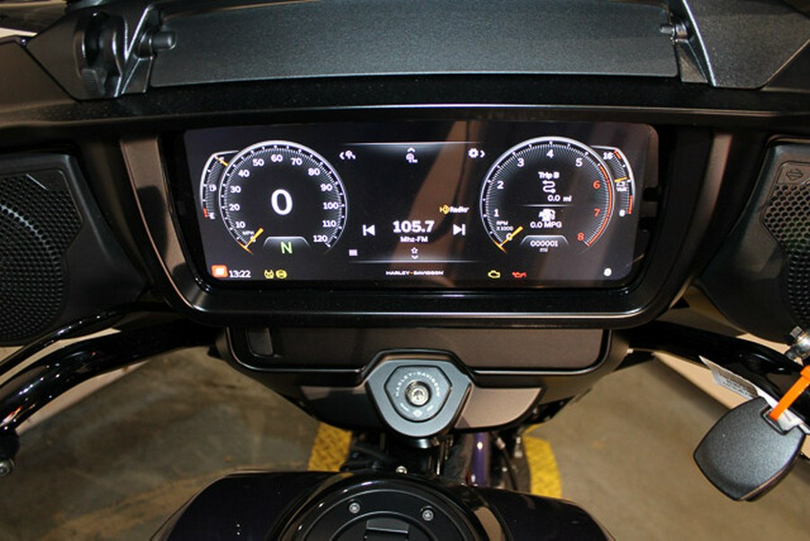 New 2026 Harley-Davidson Street Glide Grand American Touring FLHX Motorcycle For Sale In Miami, Florida