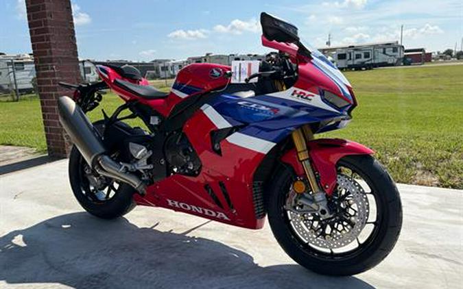 2026 Honda CBR1000RR-R Fireblade SP