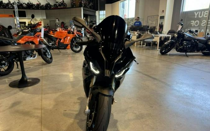 2022 BMW 2022S100RR