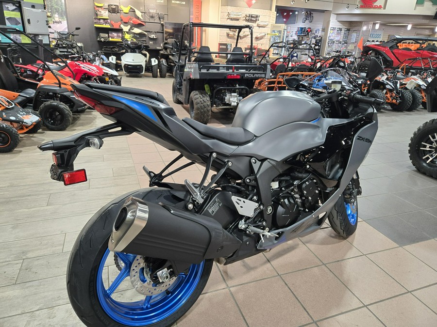 2026 KAWASAKI NINJA ZX-6R ABS