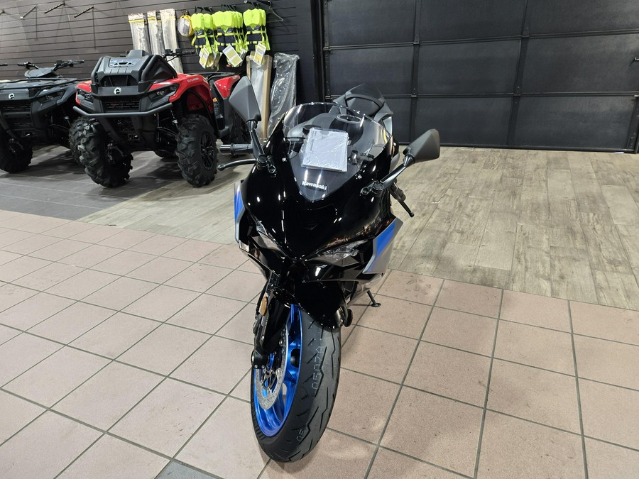 2026 KAWASAKI NINJA ZX-6R ABS