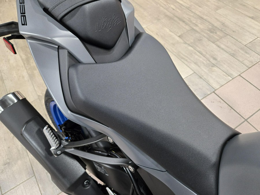 2026 KAWASAKI NINJA ZX-6R ABS