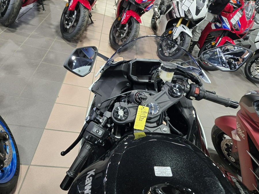 2026 KAWASAKI NINJA ZX-6R ABS