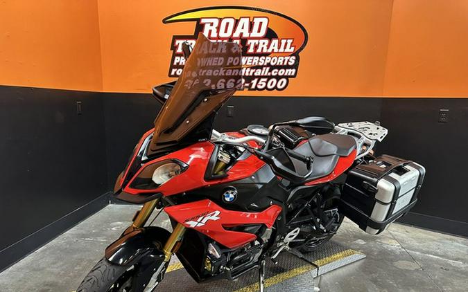 2016 BMW S 1000 XR Premium Racing Red