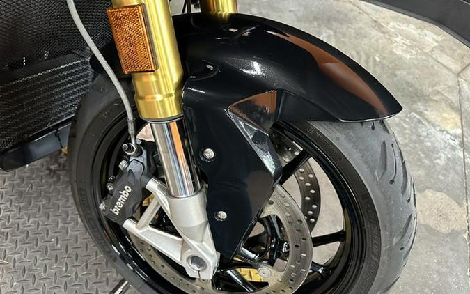 2016 BMW S 1000 XR Premium Racing Red