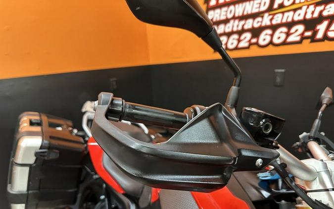2016 BMW S 1000 XR Premium Racing Red