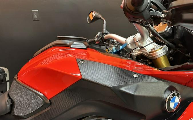 2016 BMW S 1000 XR Premium Racing Red