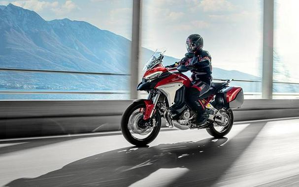 2025 Ducati Multistrada V4 S Travel And Radar