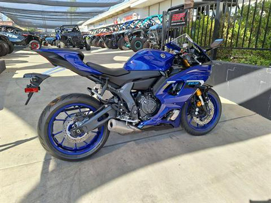 2025 Yamaha YZF-R7