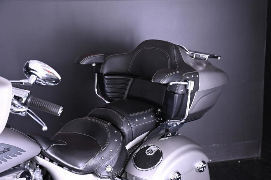 2016 Indian Motorcycle® Chieftain® Silver Smoke