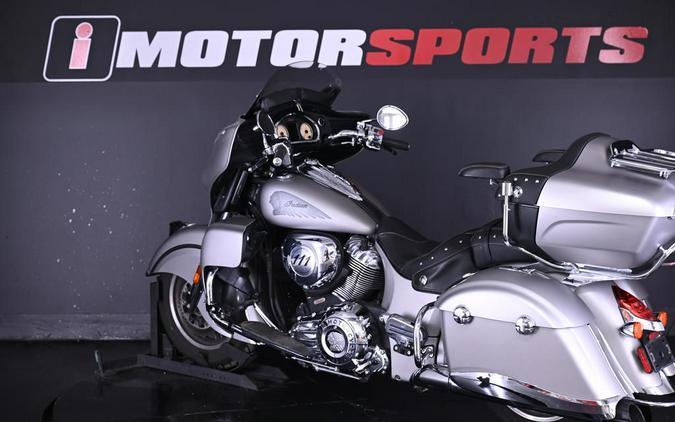 2016 Indian Motorcycle® Chieftain® Silver Smoke
