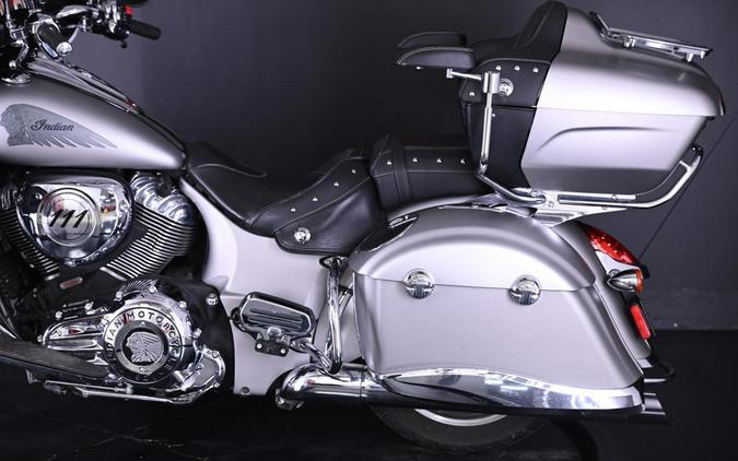 2016 Indian Motorcycle® Chieftain® Silver Smoke